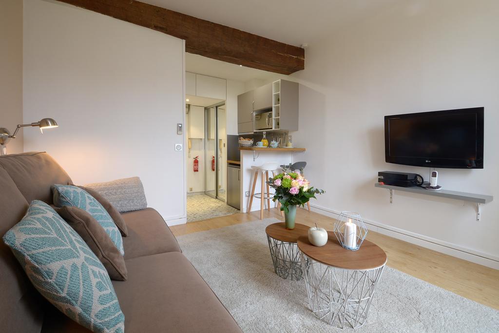 Holidaysinparis - Bourg Tibourg Ngoại thất bức ảnh