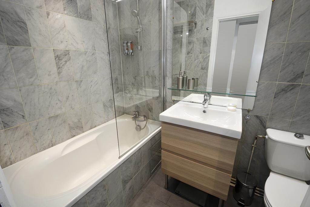 Holidaysinparis - Bourg Tibourg Ngoại thất bức ảnh